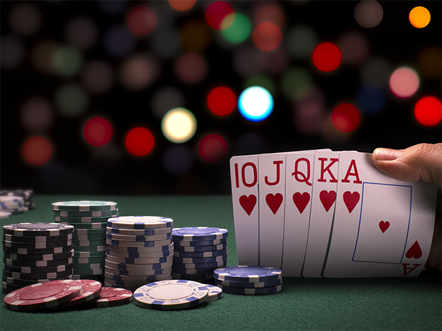 Покерных турниров стало больше в России и за ее пределами